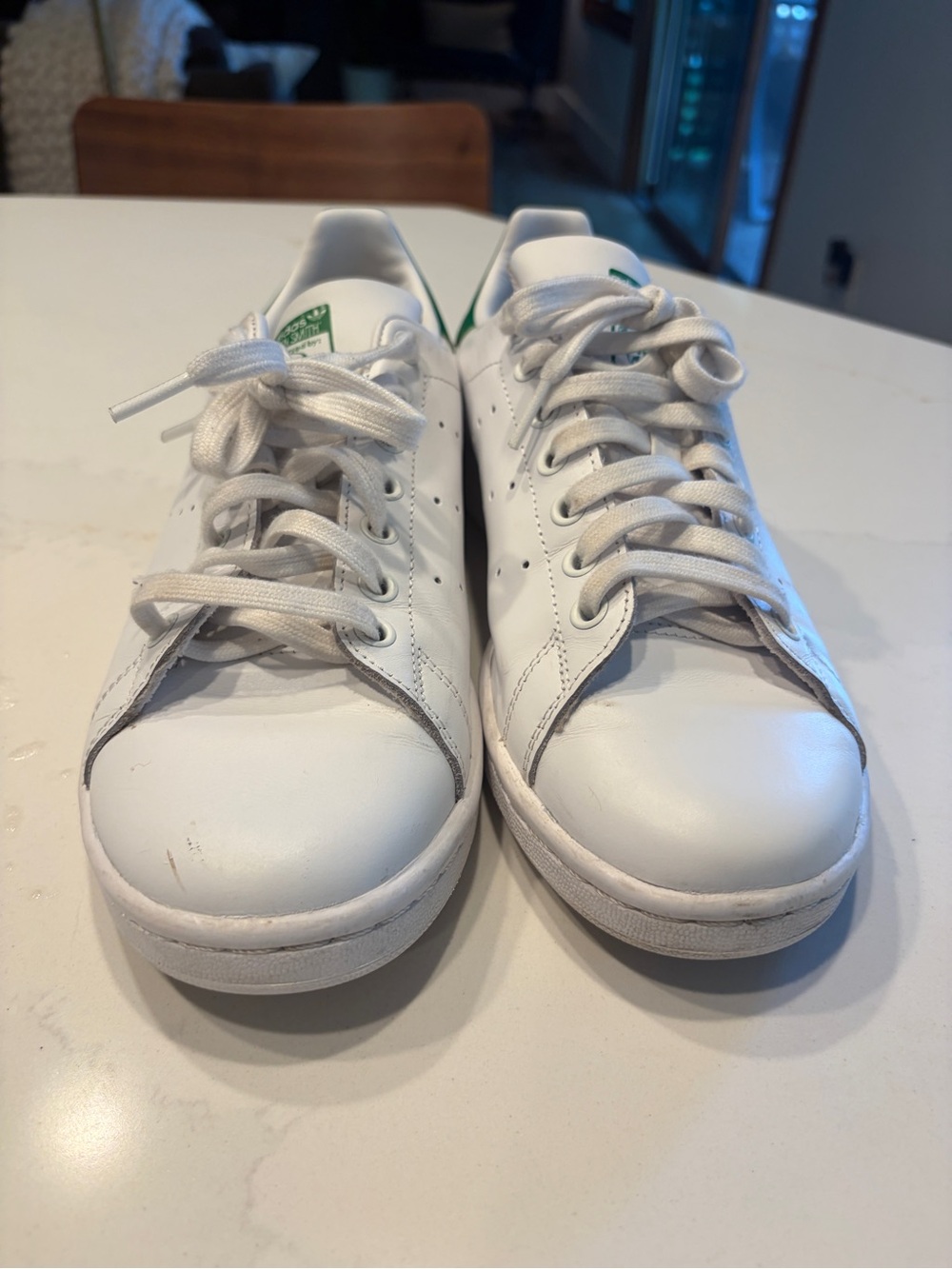 adidas Stan Smith White with Green Heel Tab Sneaker. Women’s size 8